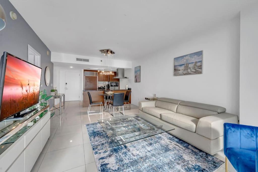 Luxury 1Br Condo W Icon Brickell-Freespa Майами Экстерьер фото